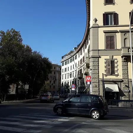 Elegant Haven Re Di Roma By Hostand Apartment Exterior photo